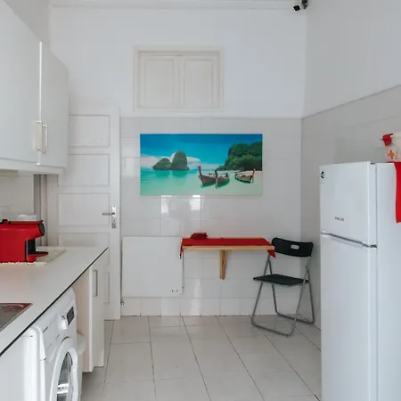 Daniela's Central 303 Πανσιόν Lisboa