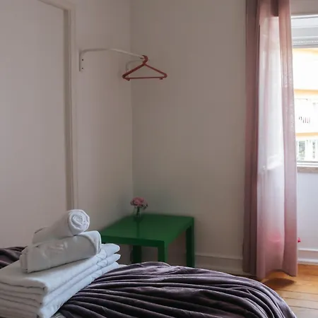 Daniela's Central 303